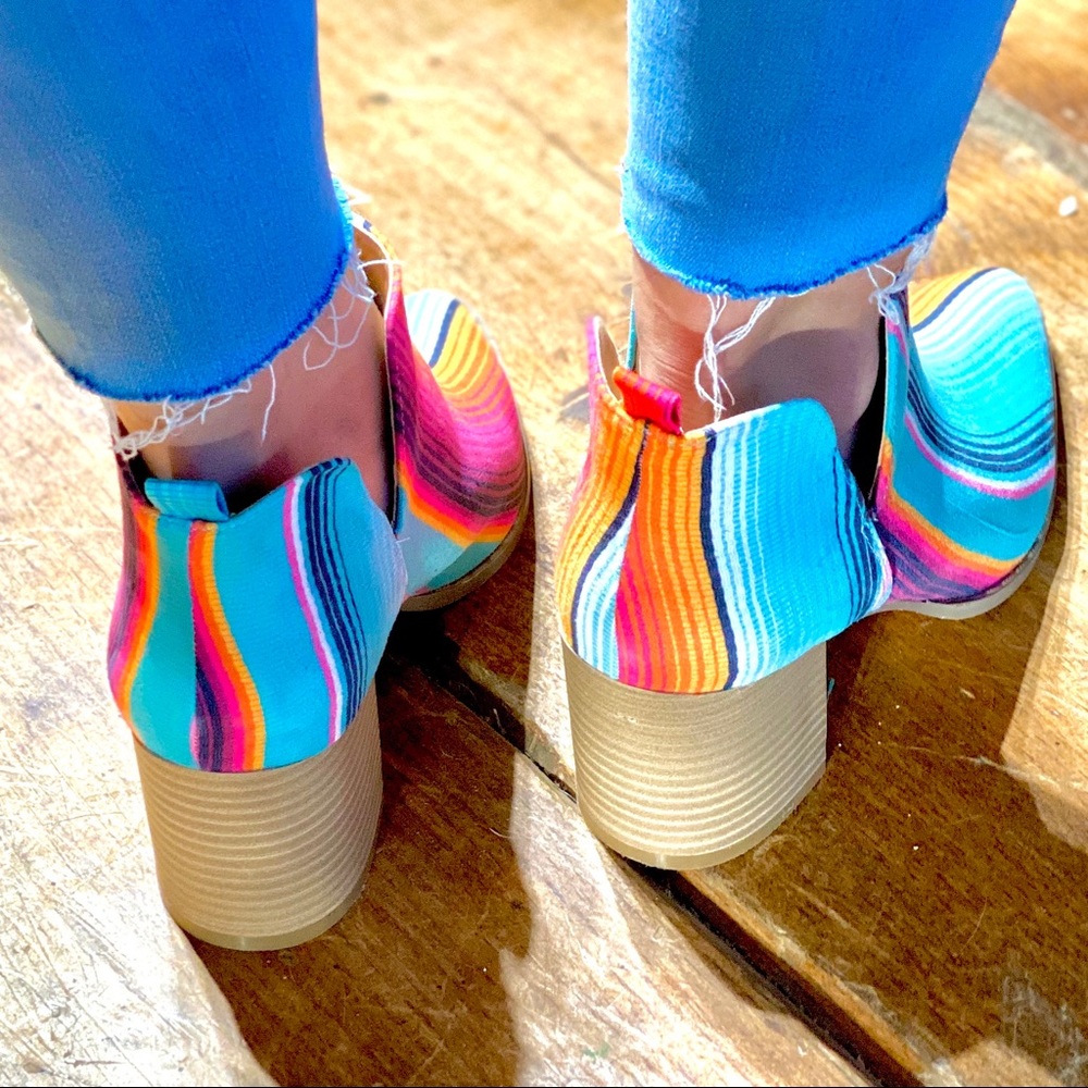 Serape Booties - Picture 5 of 16
